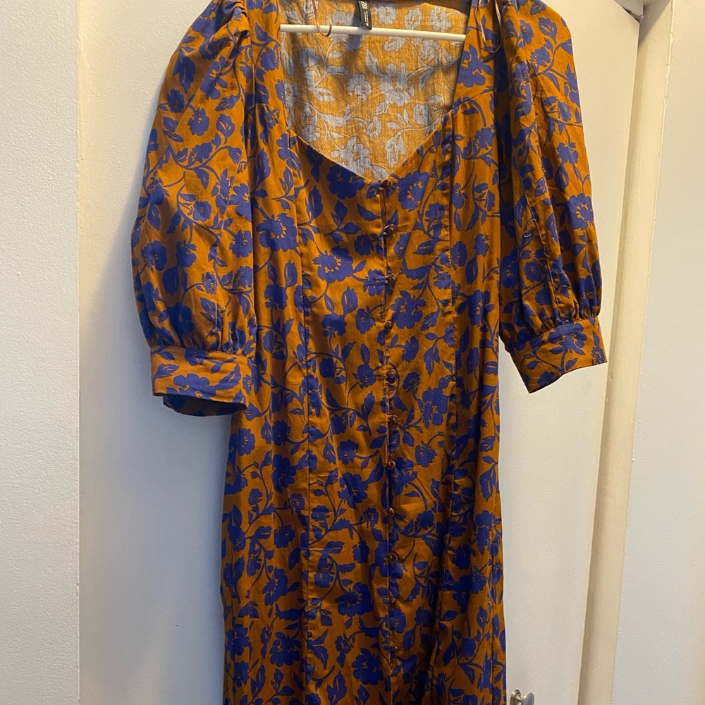 Zara MIDI Button Down Dress